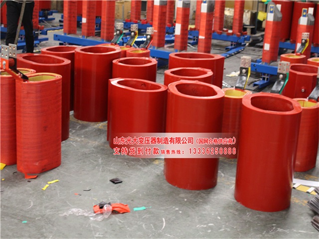 丹东SCB14-2500KVA干式变压器